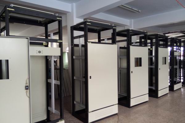 西华控制箱-控制箱的合理布置方法